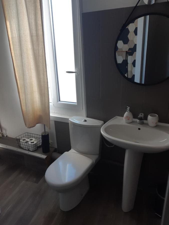 Chambre Double Flora 2 Personnes Brehal Luaran gambar
